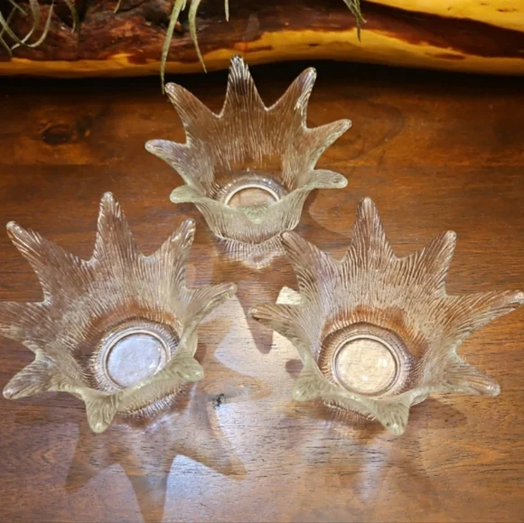 Vintage Party Lite Glass Tulip Votive Holders - Picture 3 of 5